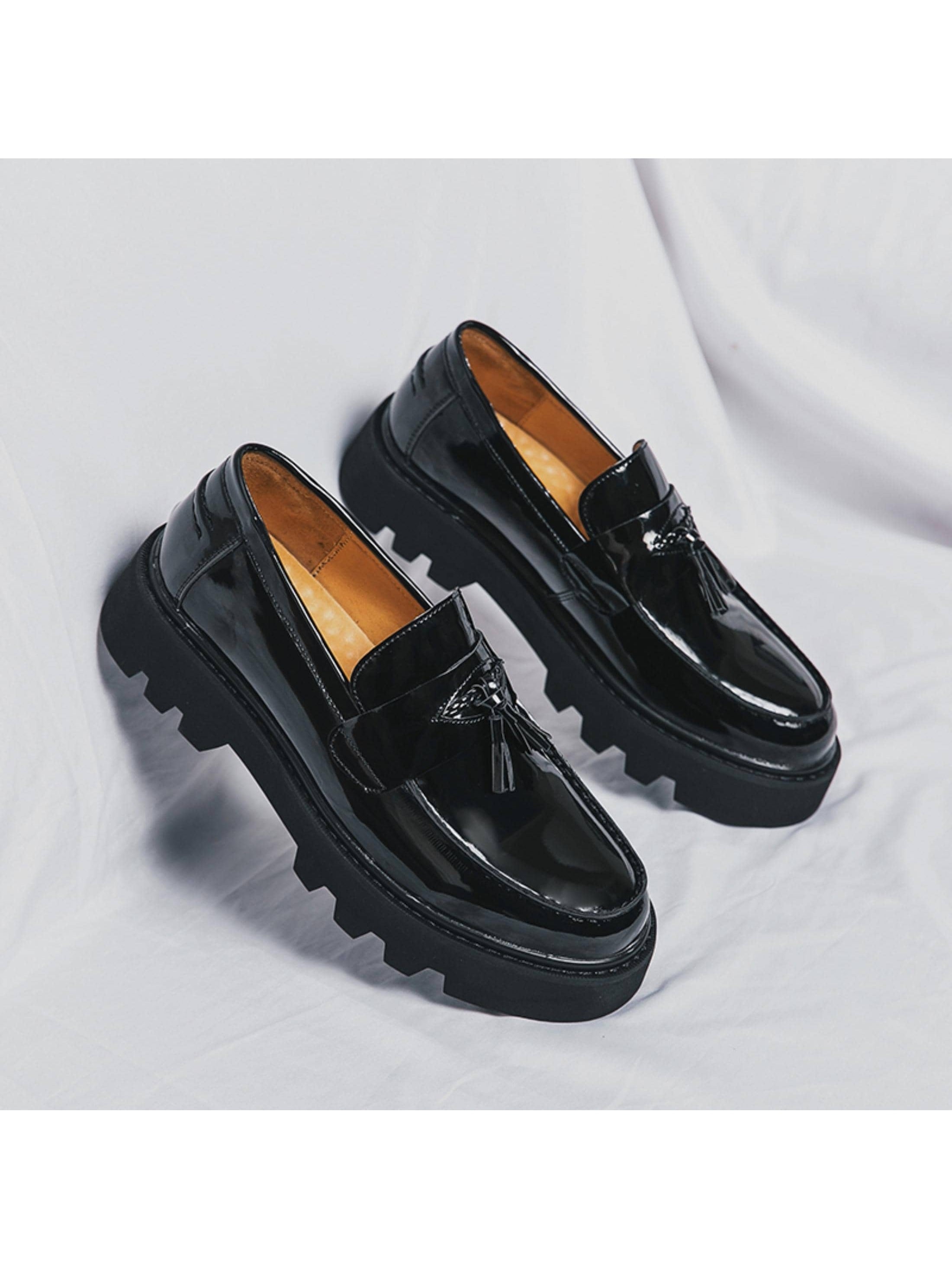 Kenike men's black PU leather formal shoes front view