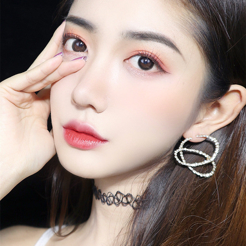 Kenike matte moisturising lipstick shade detail