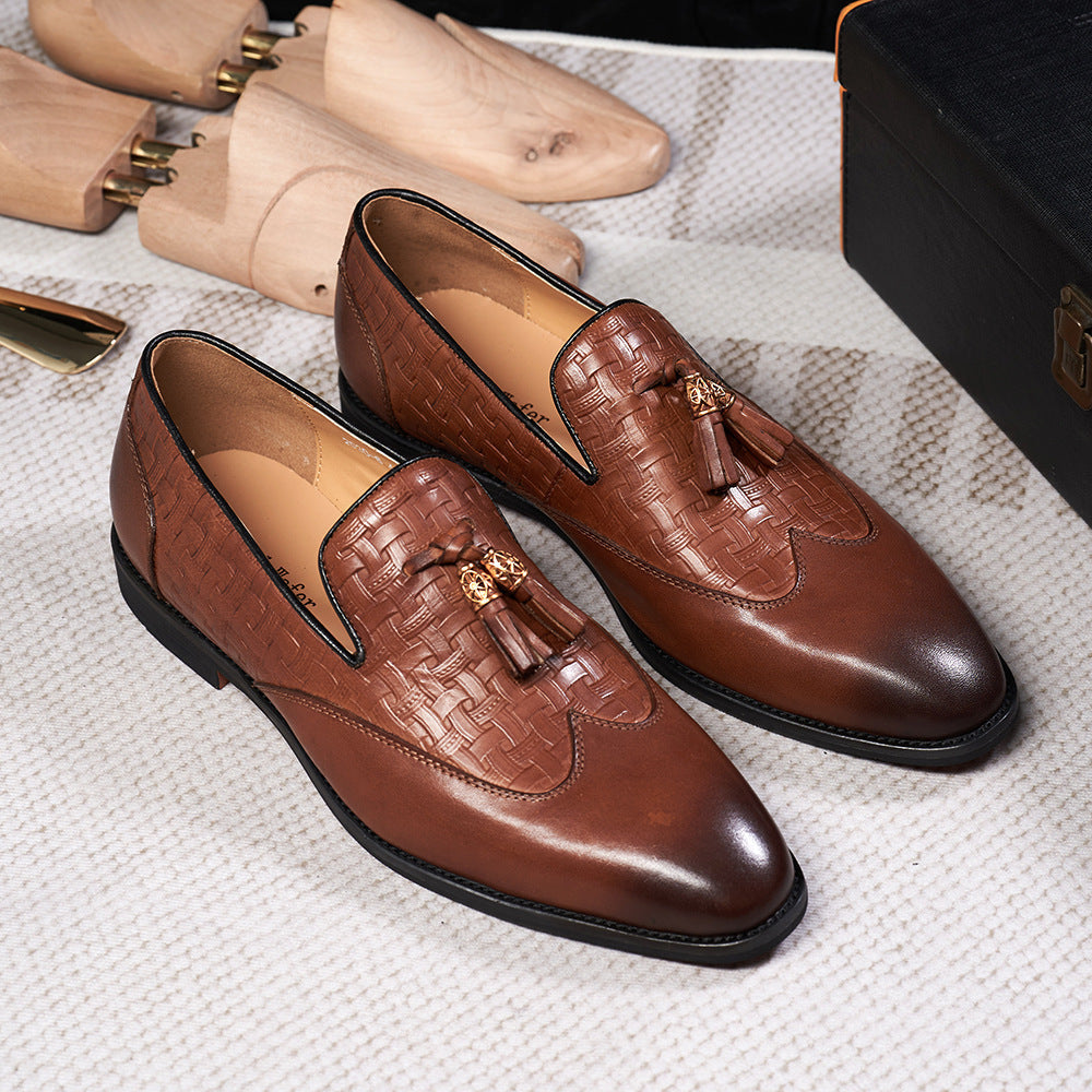 Kenike men's tassel leather shoes upper detail