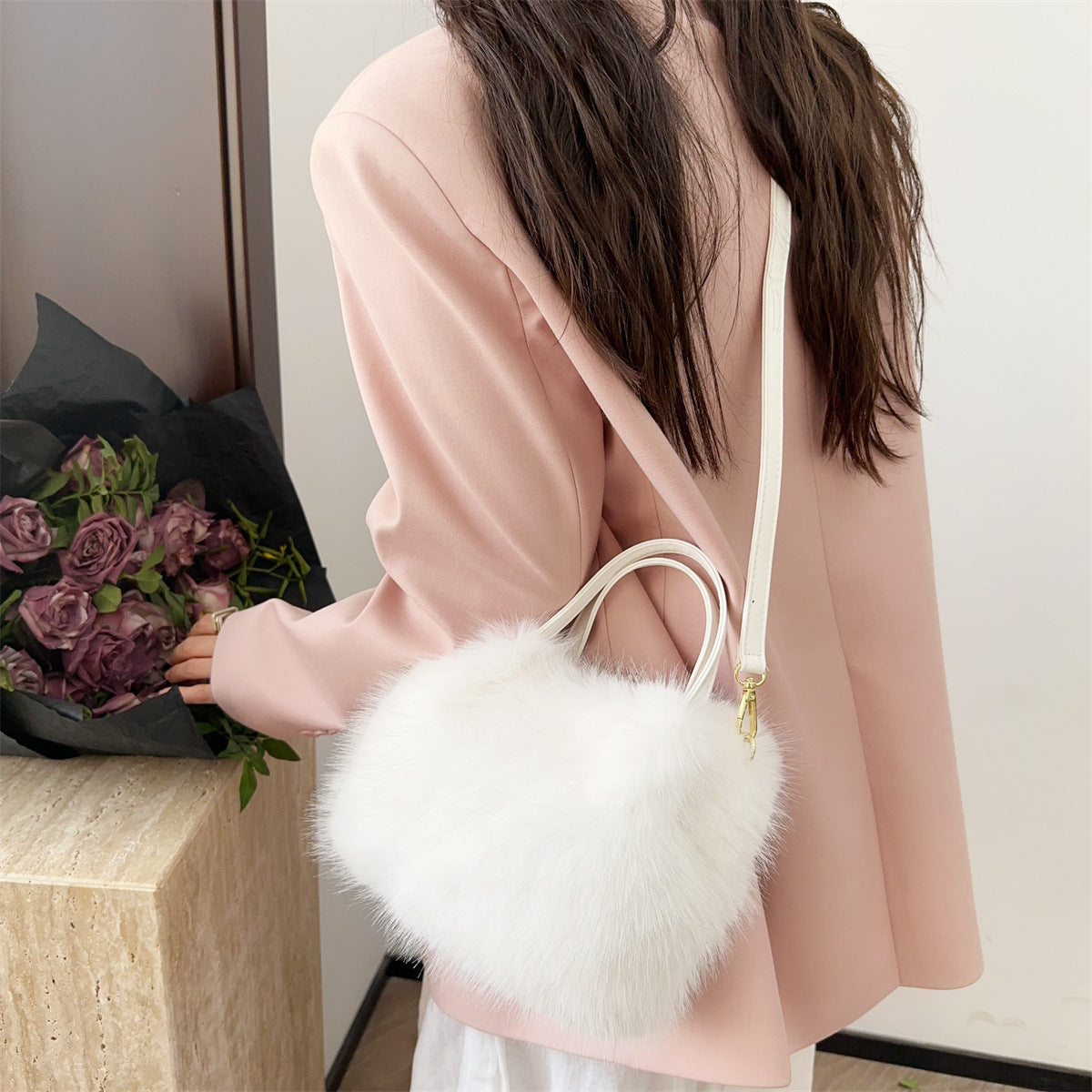 Kenike compact plush tote bag side profile