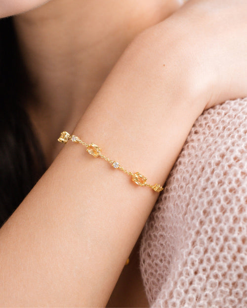 Citrine bracelet in 18k gold vermeil model image