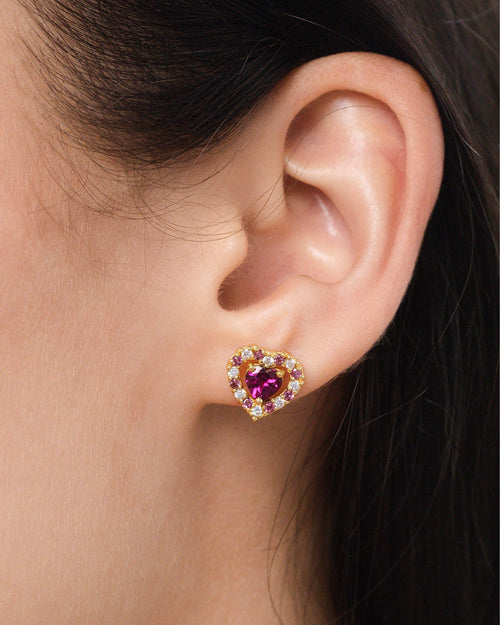 Rhodolite garnet heart stud earrings in 18k gold vermeil model image