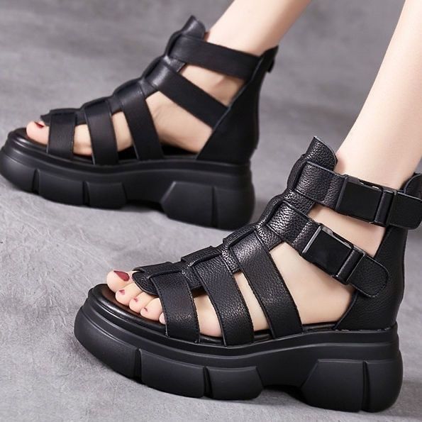 Kenike hollow-out platform sandals upper detail