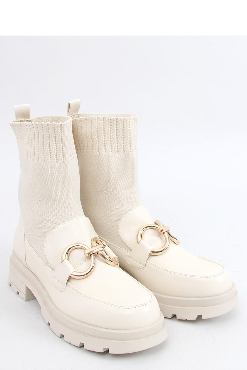 Inello model 159124 beige fabric boot upper detail