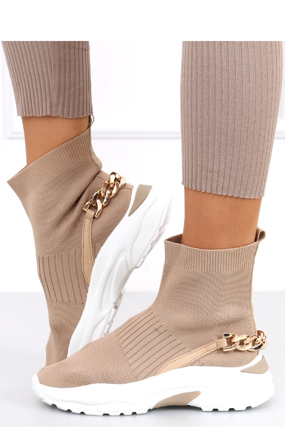 Inello model 161403 beige sock sneakers side profile