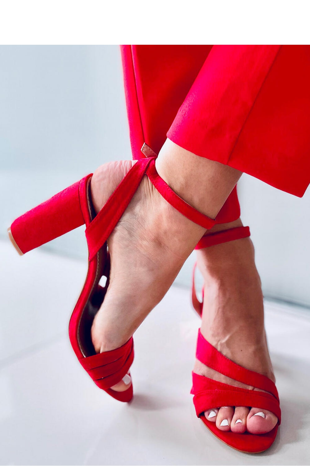 Inello model 166913 red heeled sandals side profile