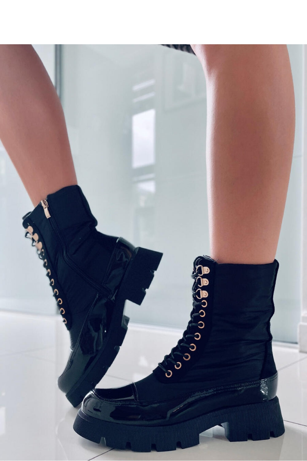 Inello black lace-up shoes chunky sole detail
