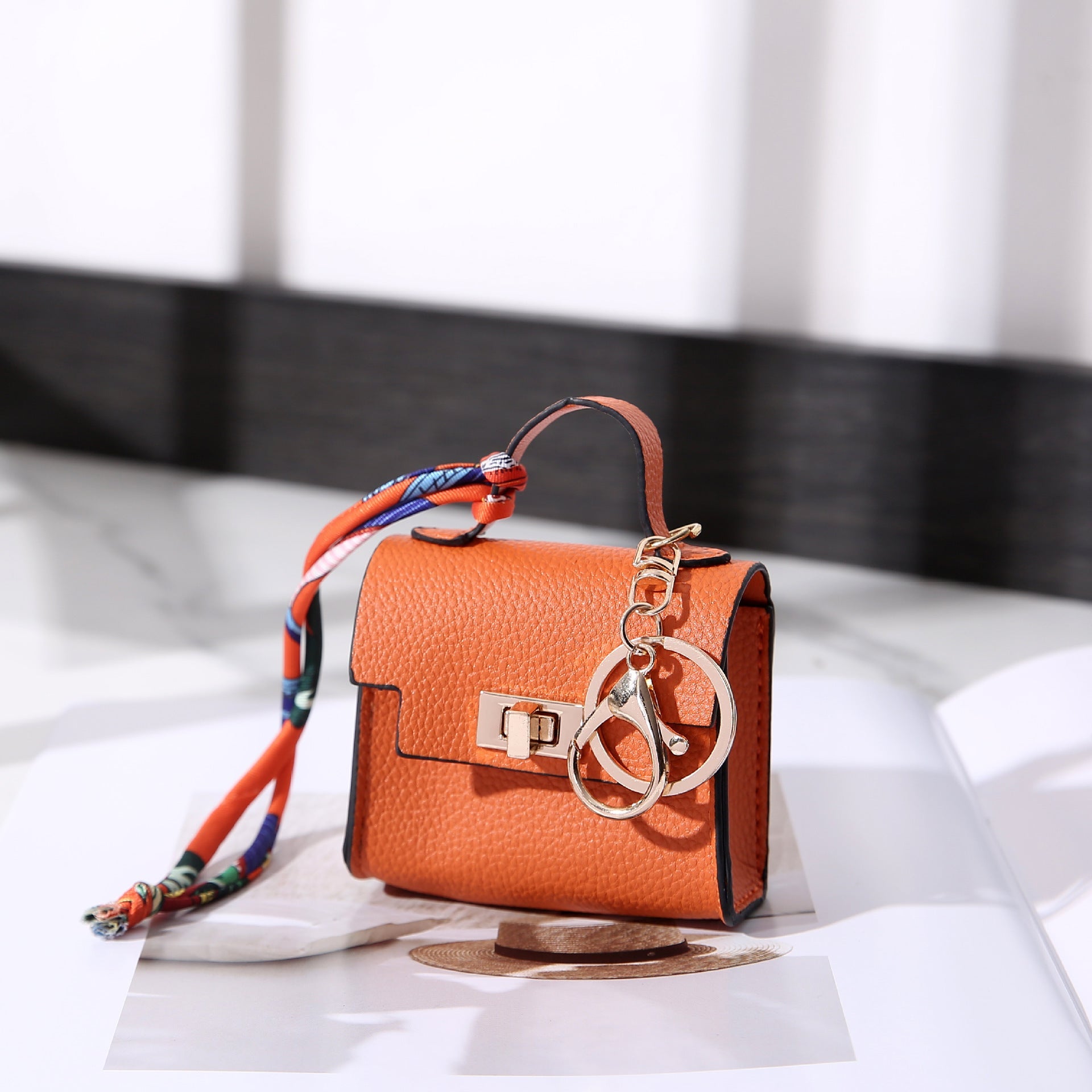 Kenike Kelly bag orange mini pendant light luxury bag variant