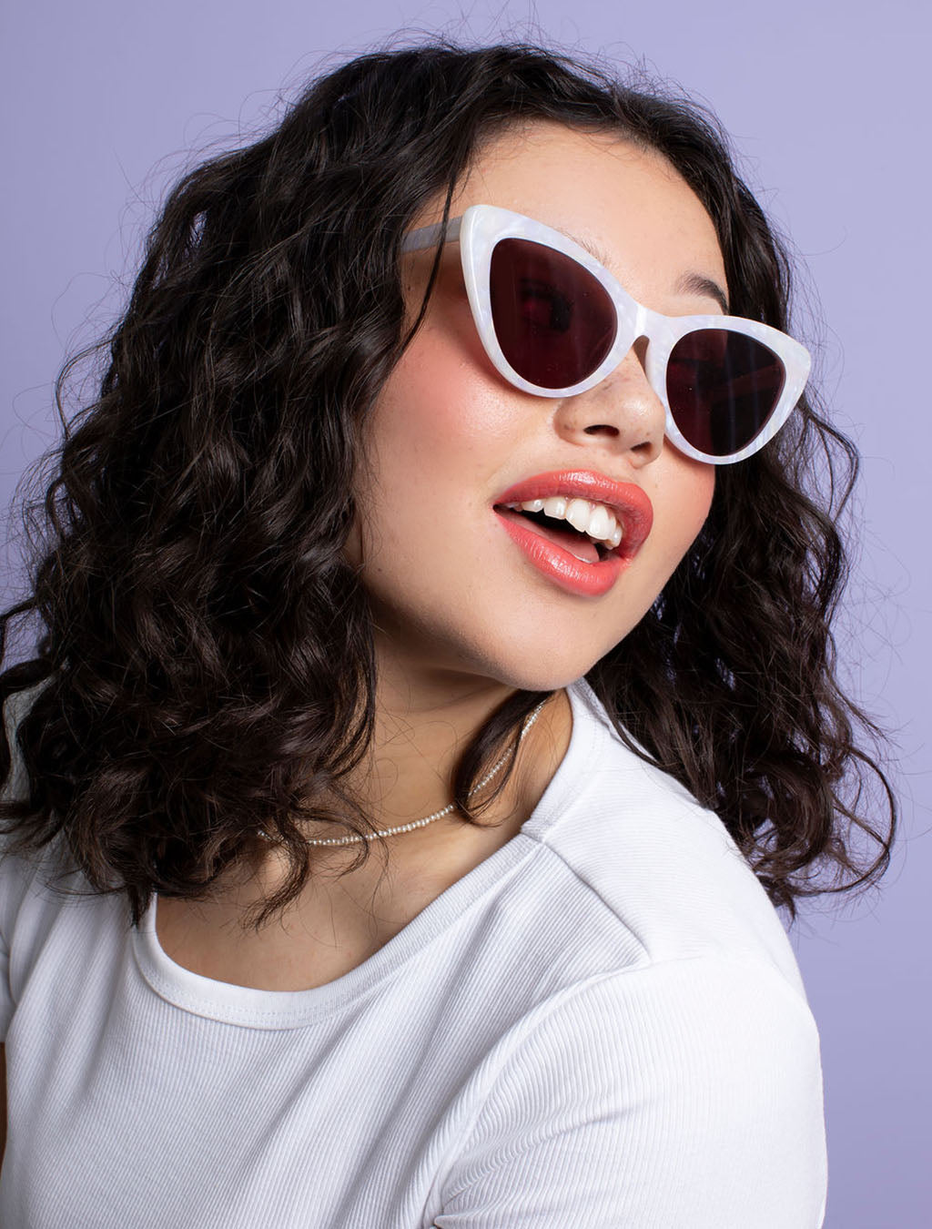 zoedepass Amy Opal sunglasses model detail image