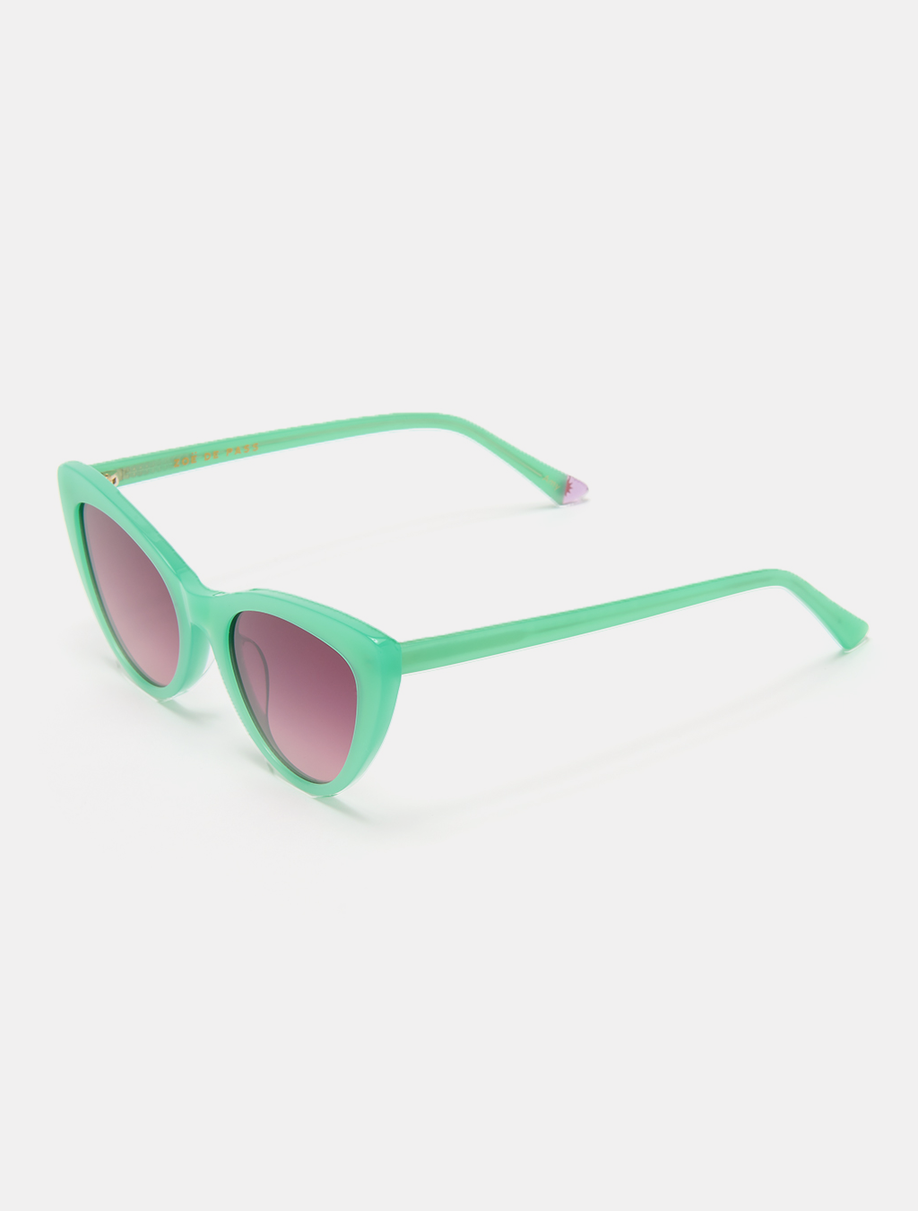 zoedepass Amy Spring green cat-eye sunglasses three-quarter product image