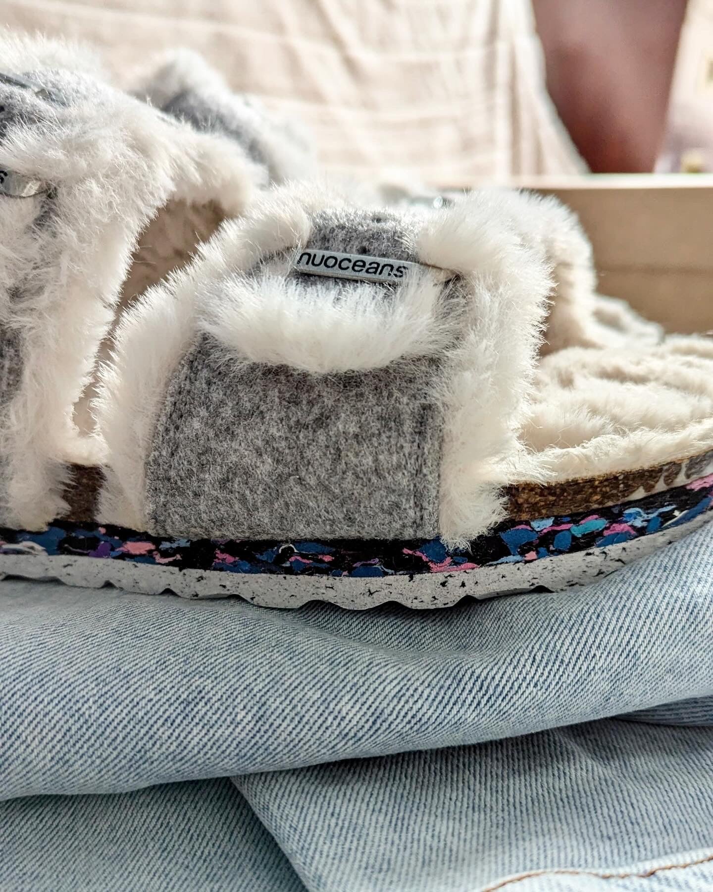 Nuoceans FLUFF grey white recycled vegan felt indoor sandal lifestyle image