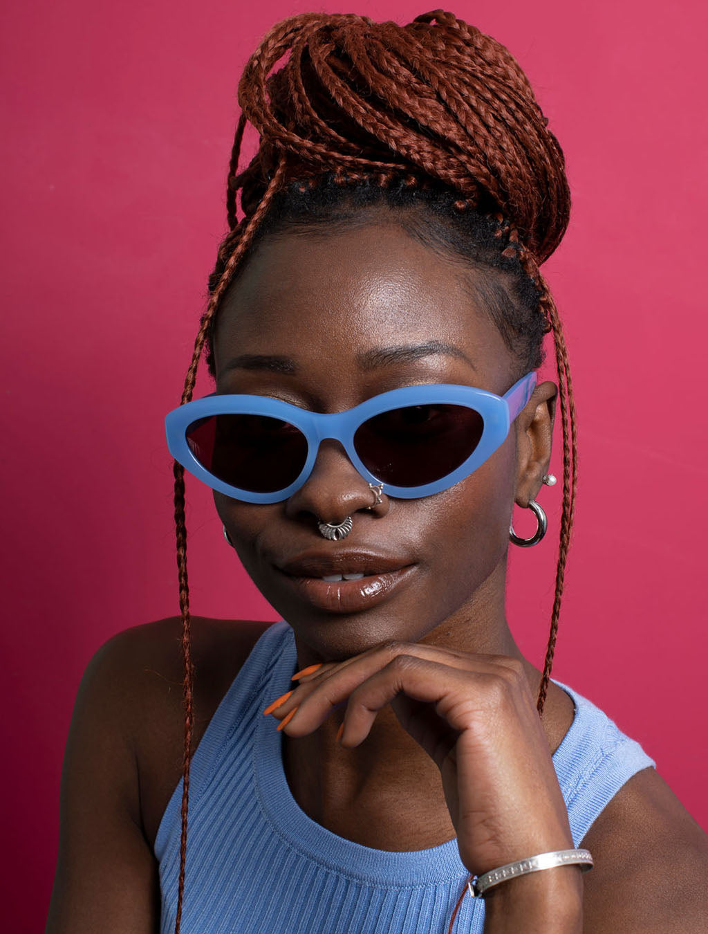 zoedepass Billie Sky Blue sunglasses fashion model image