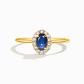Blue sapphire ring in 18k gold vermeil on white background