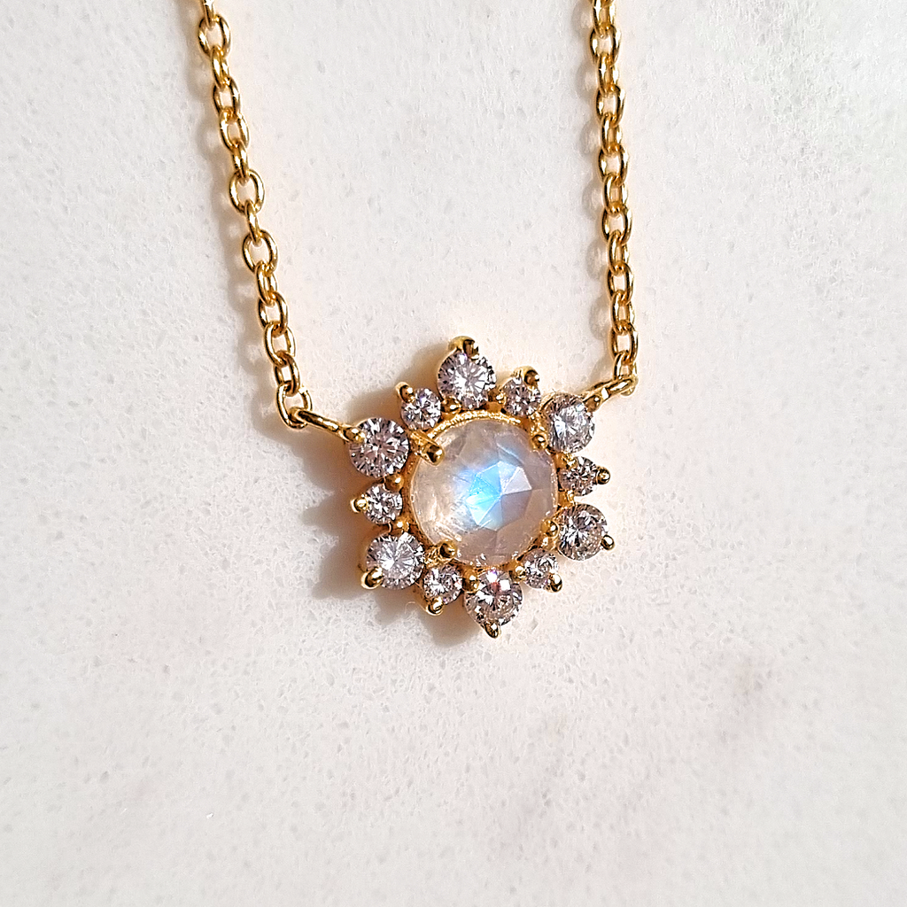 Cropped rainbow moonstone necklace in 18k gold vermeil detail image