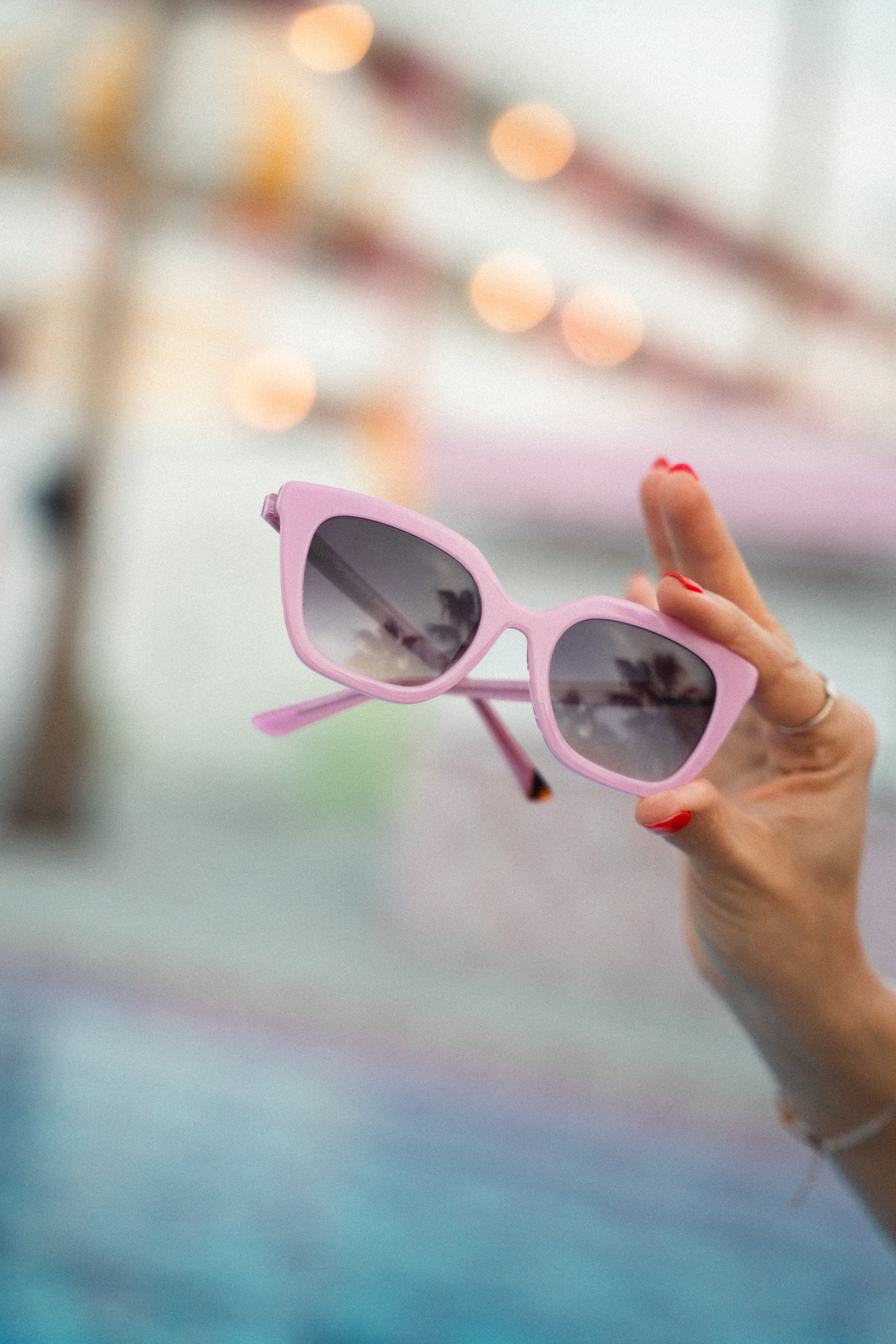 zoedepass Lauryn Candy Pink sunglasses fashion lifestyle image
