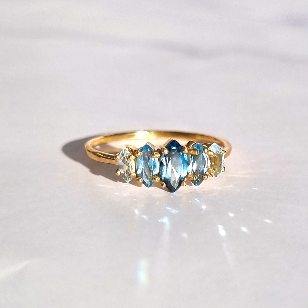 Selene lavender amethyst ring set in 18k gold vermeil group image