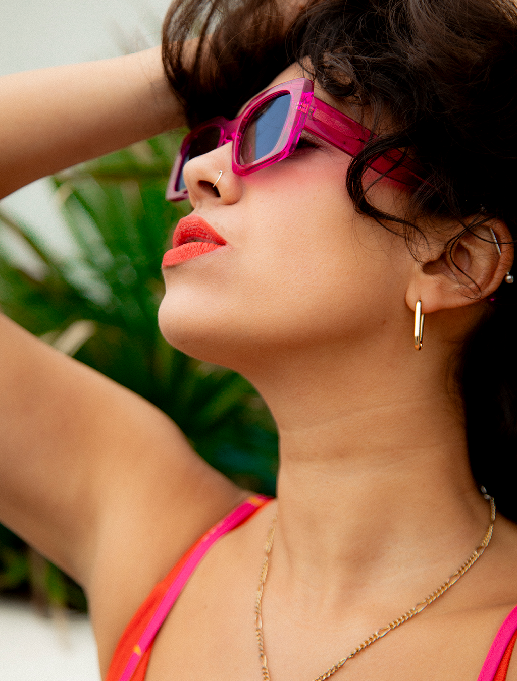 zoedepass Grace Fuchsia Pink rectangular sunglasses hero image