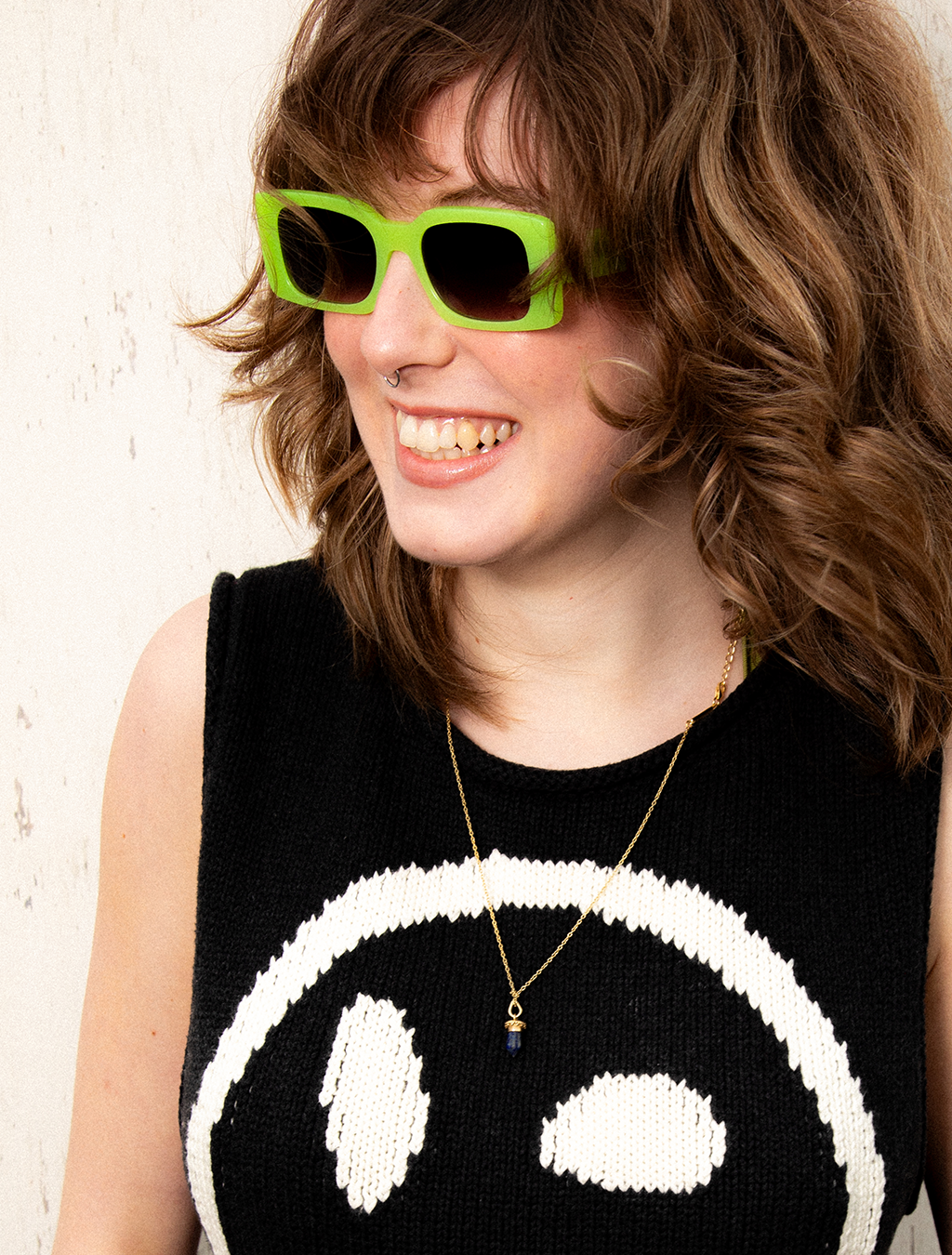 zoedepass Grace Neon Yellow rectangular sunglasses studio model image