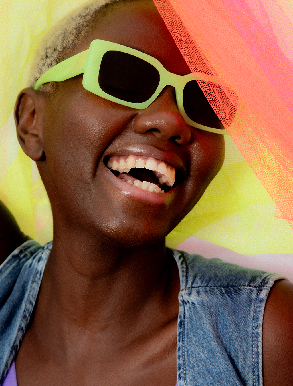zoedepass Grace Neon Yellow rectangular sunglasses lifestyle model image