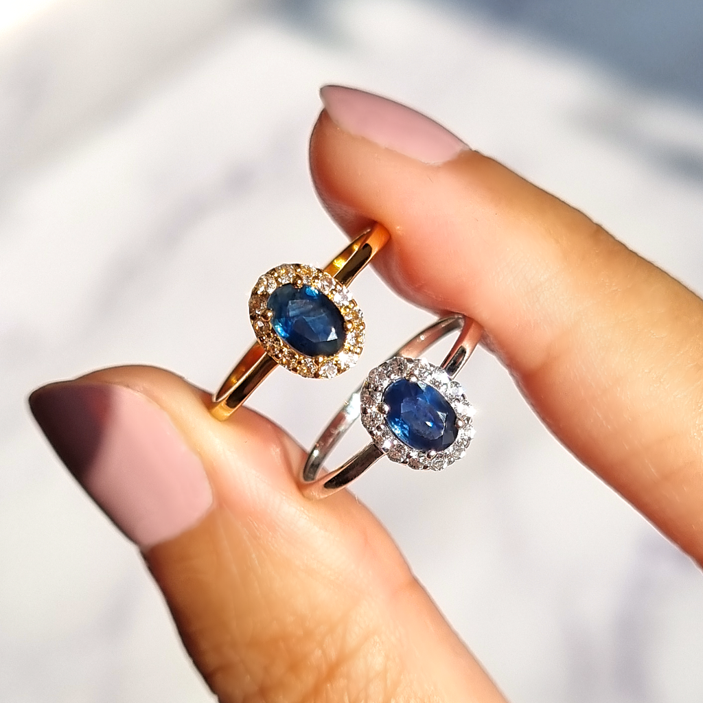 Blue sapphire rings in 18k gold vermeil and sterling silver on hand