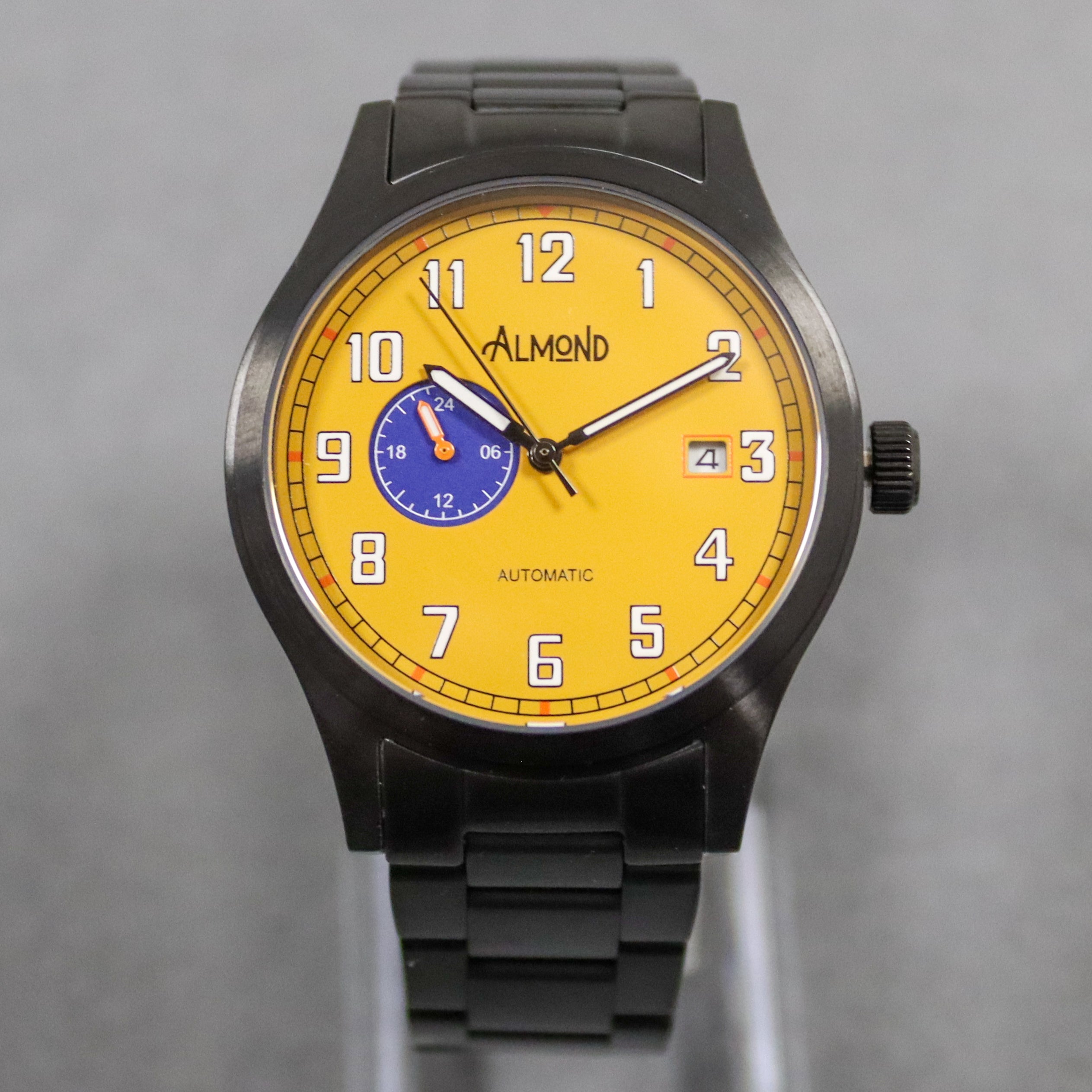 Riley Almond Rifleman Field watch on NATO strap