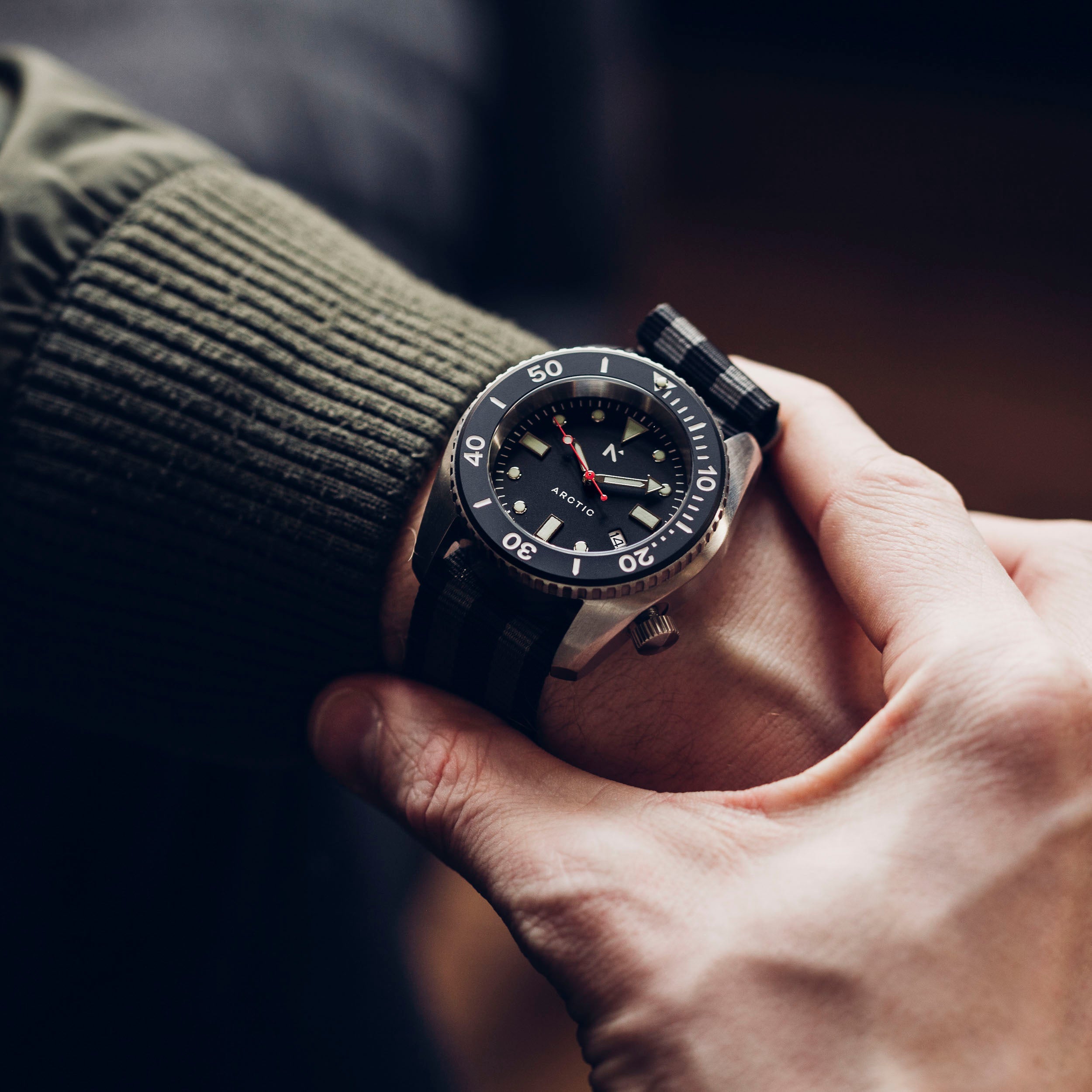 Rotate North Arctic 500m dive watch case and strap detail