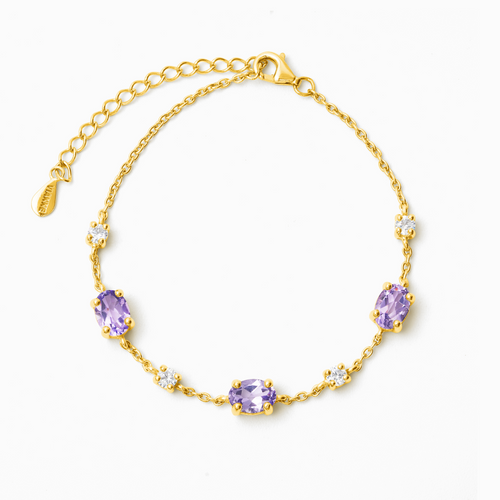 Lavender amethyst bracelet in 18k gold vermeil on white background