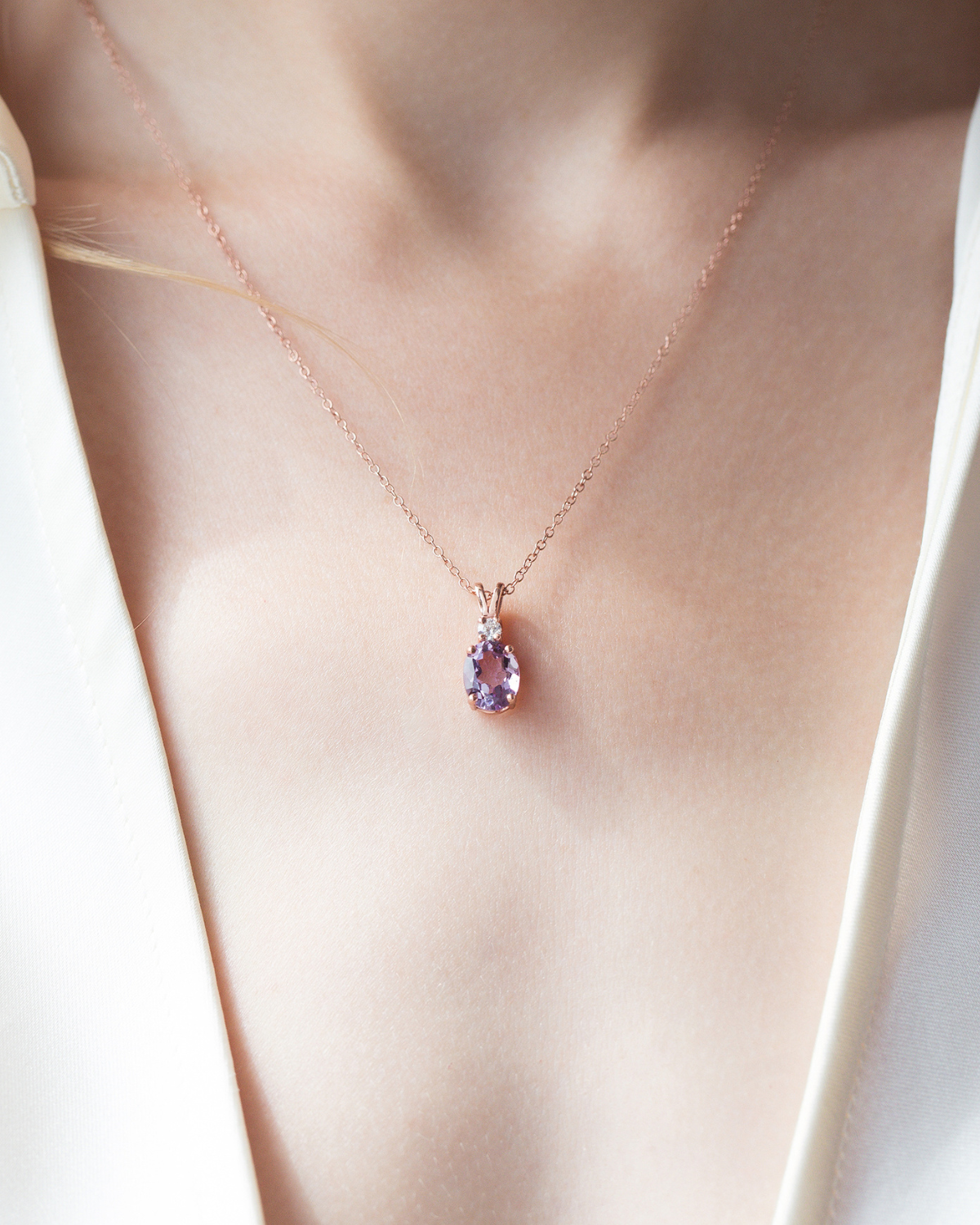 Lavender amethyst oval cut pendant necklace in 18k rose gold vermeil product image