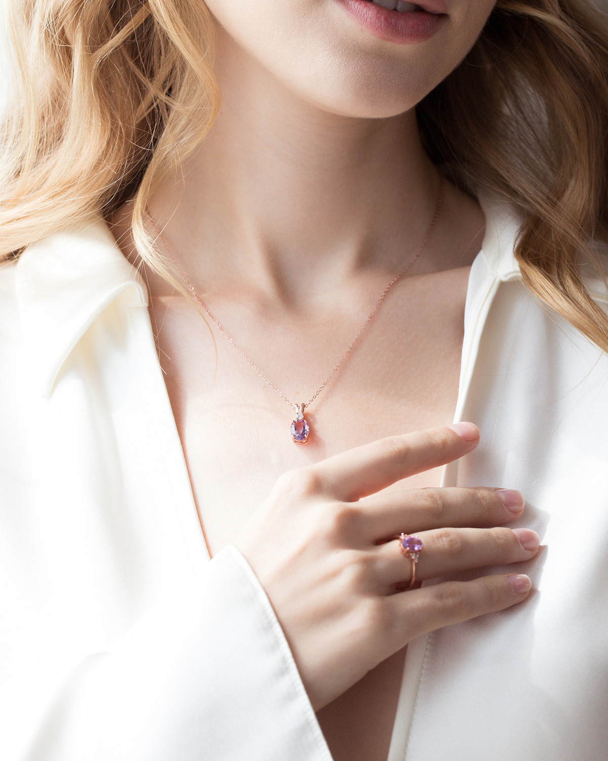 Lavender amethyst oval cut pendant necklace in 18k rose gold vermeil on neck