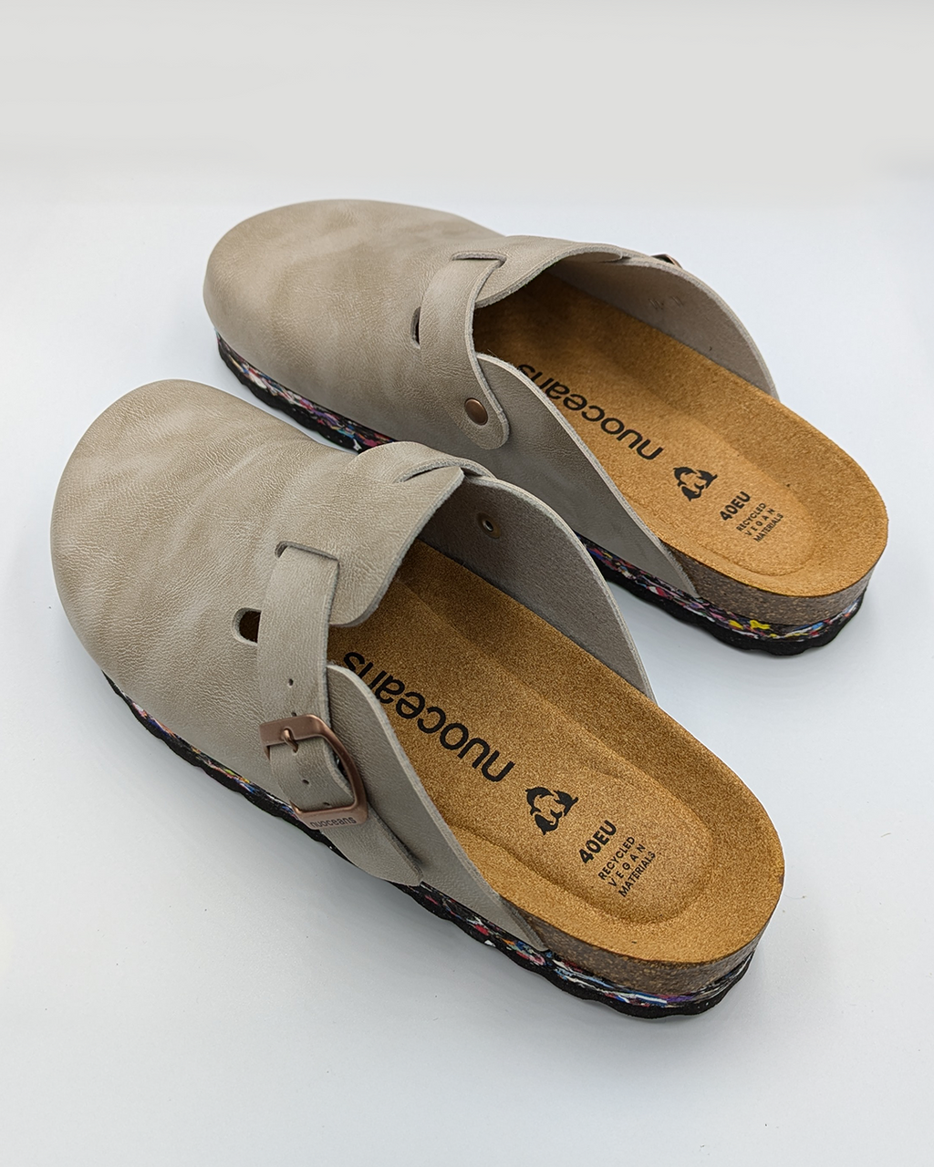 Nuoceans STONE taupe clog strap and sole detail