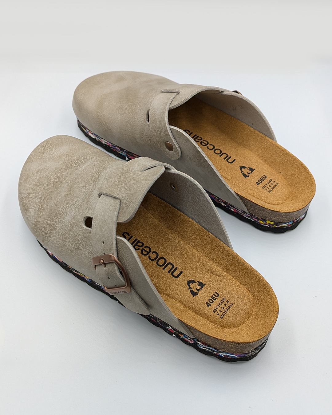 Nuoceans STONE taupe clog strap and sole detail