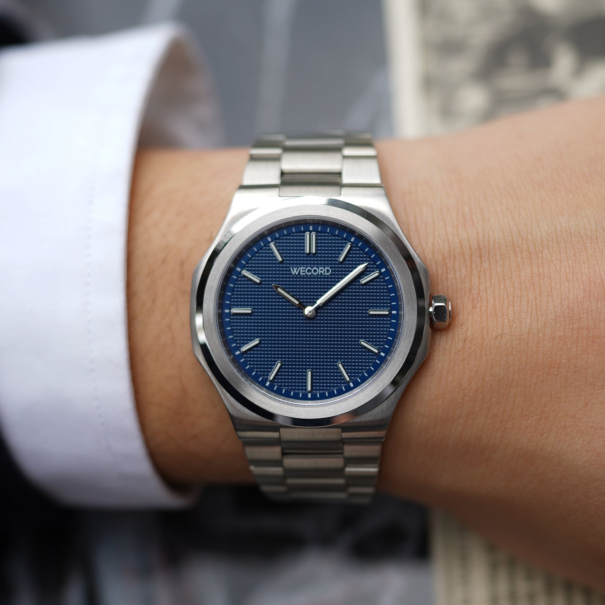 Wecord London Oliver Large watch in Navy Blue product detail image