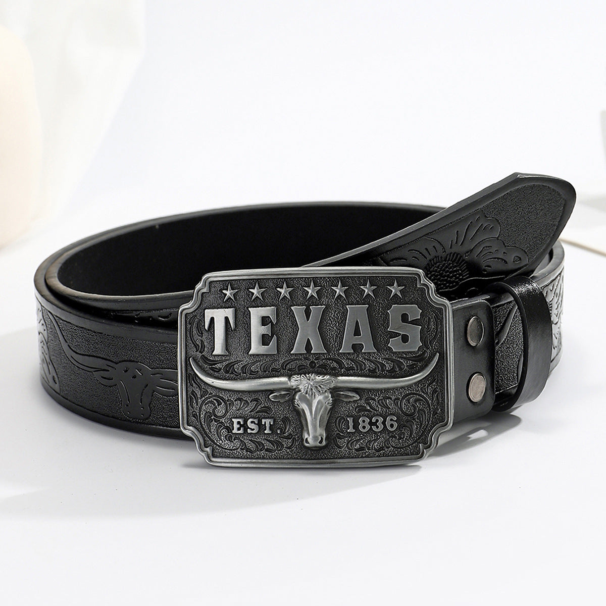 Kenike retro western denim belt buckle and strap detail