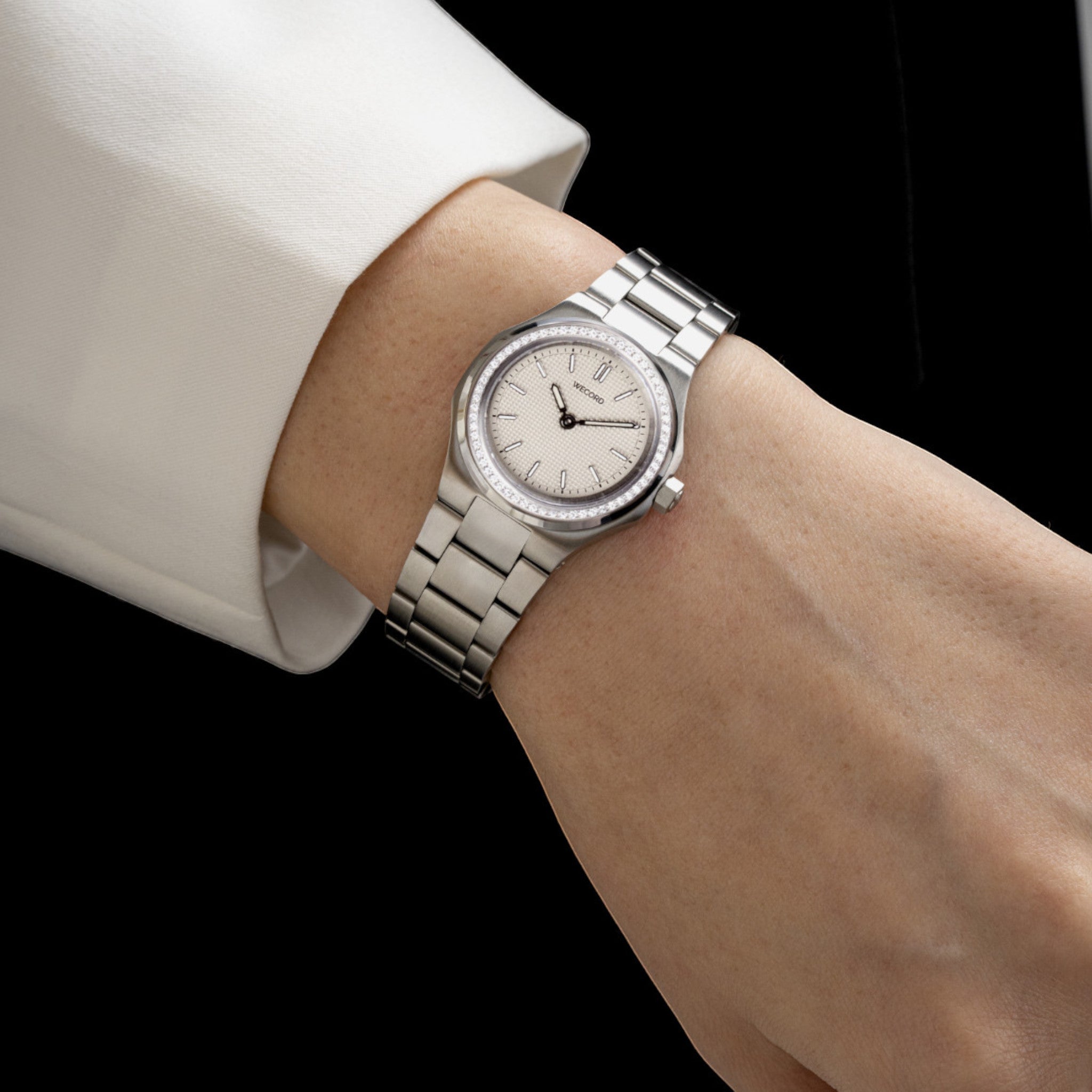 Wecord London Oliver Small Diamond watch final product image