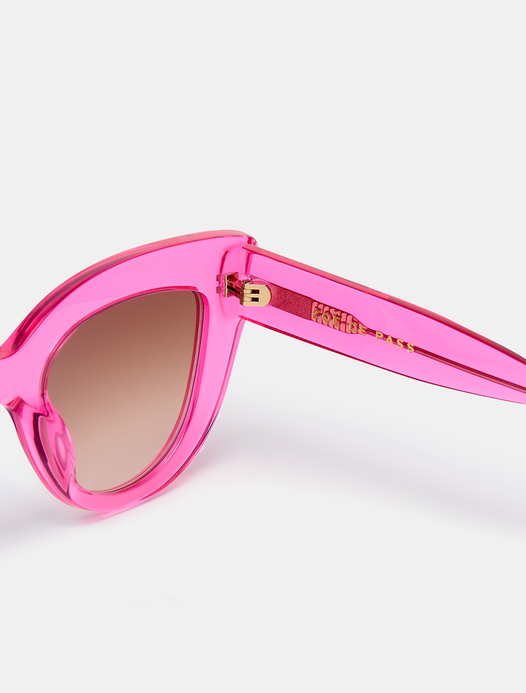 zoedepass Pixie Pink crystal cat-eye sunglasses frame detail image