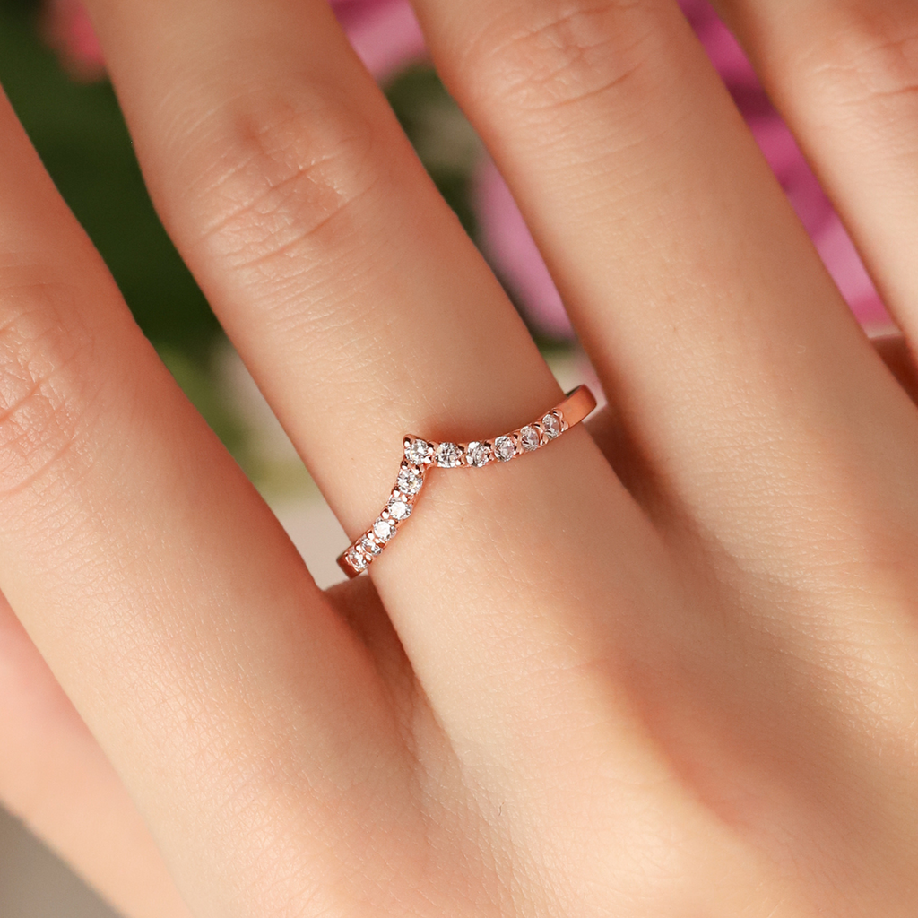 Wishbone curved eternity rings in 18k rose gold vermeil lifestyle image