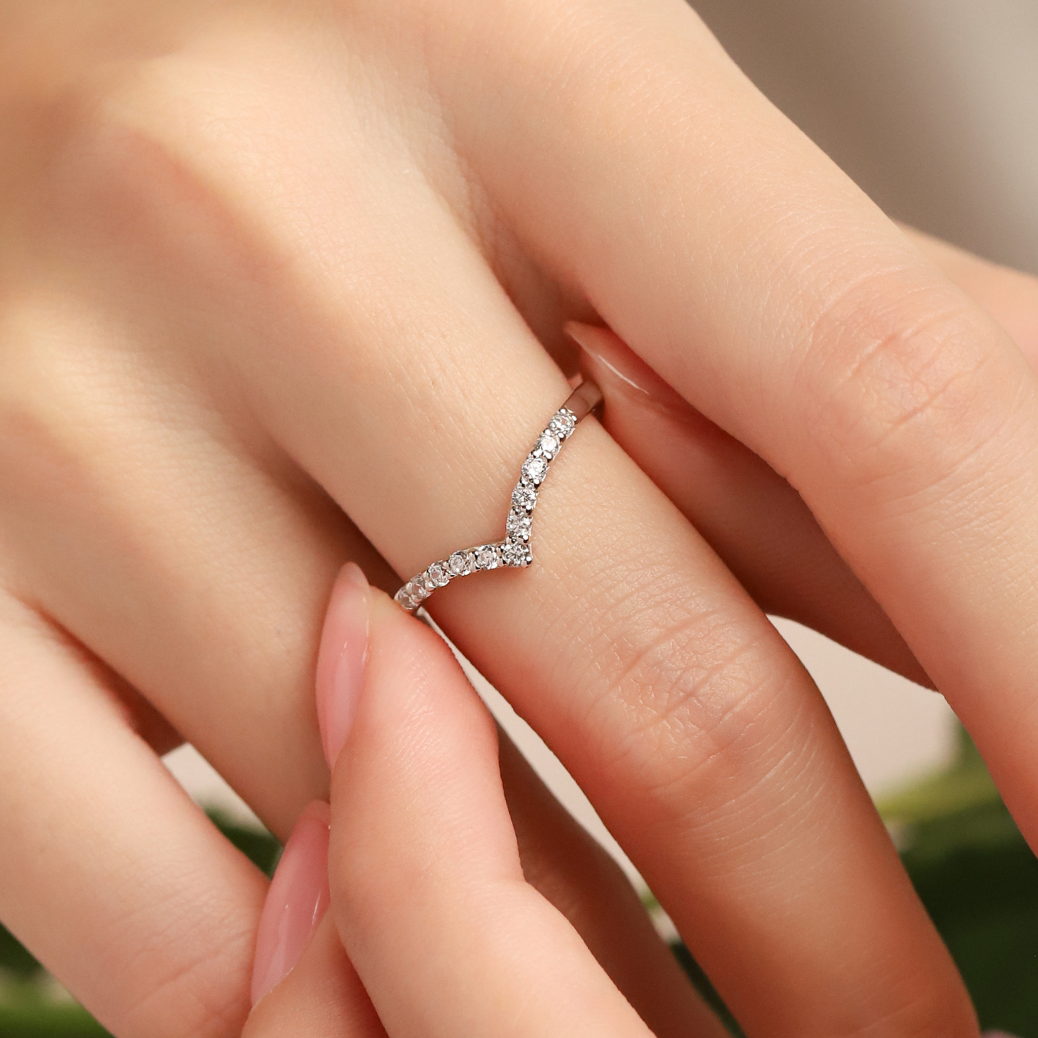 Wishbone curved eternity rings in sterling silver styled image