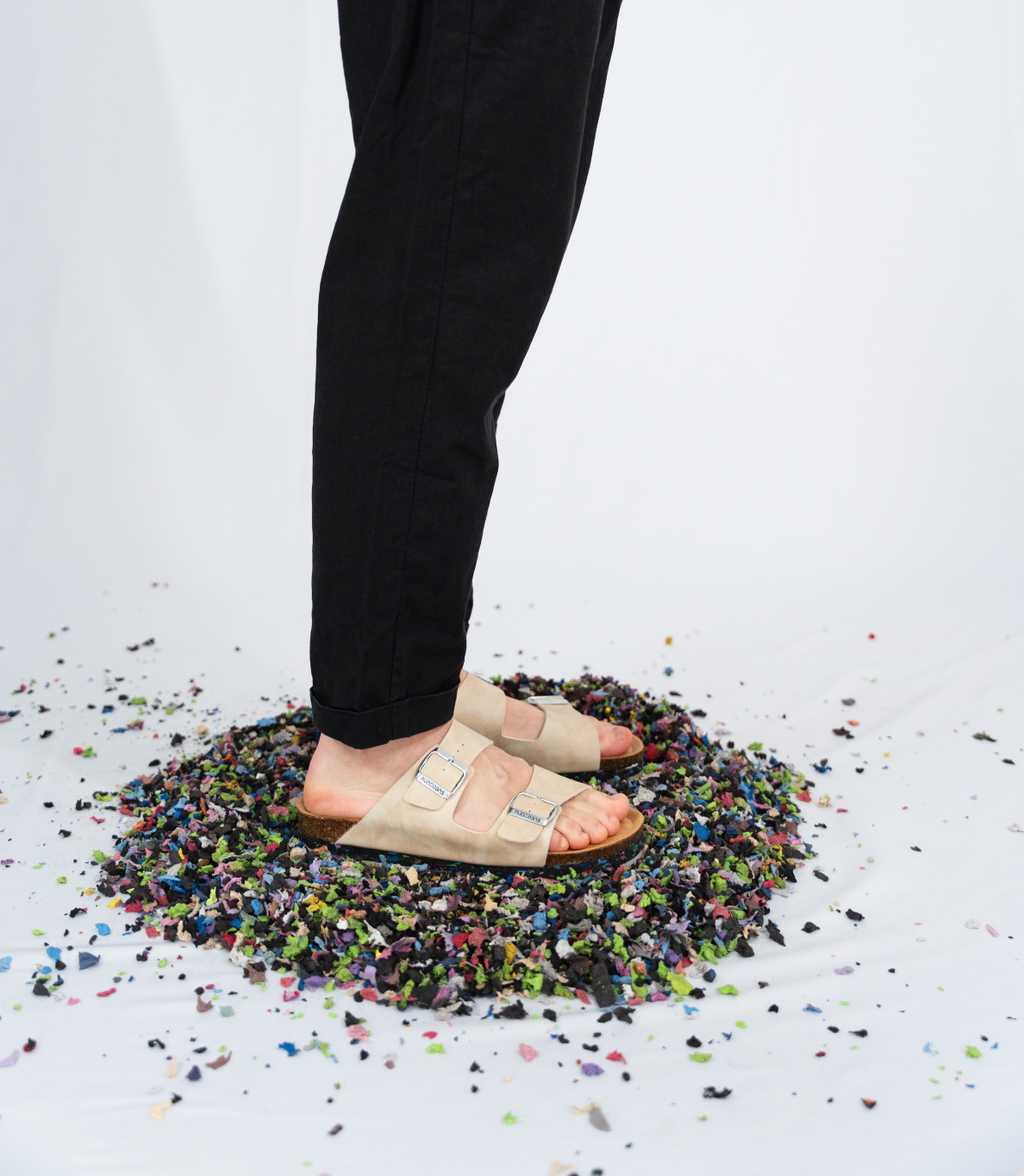 Nuoceans PEBBLE beige recycled vegan leather sandal lifestyle image