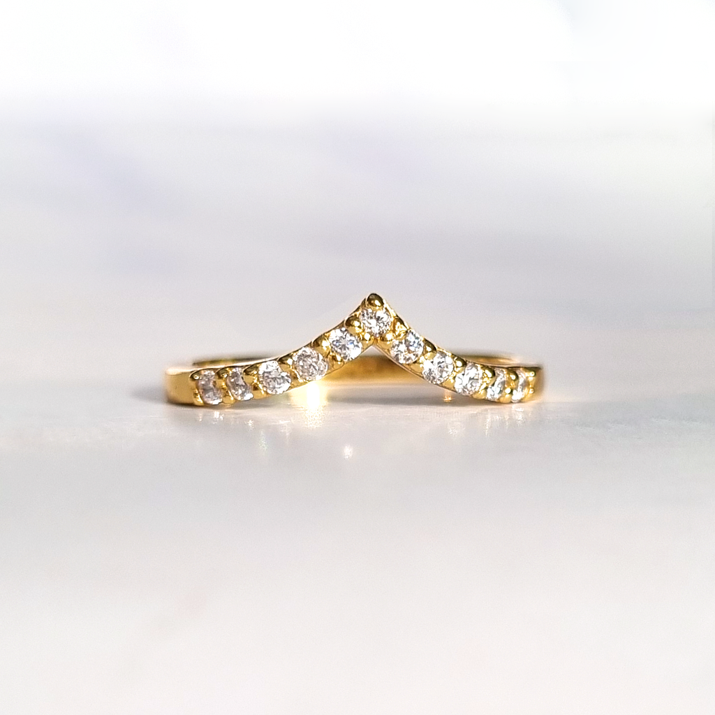 Wishbone curved eternity ring in 18k gold vermeil product image