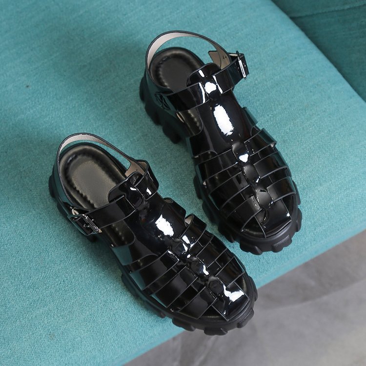 Kenike mid heel Roman sandals buckle strap detail