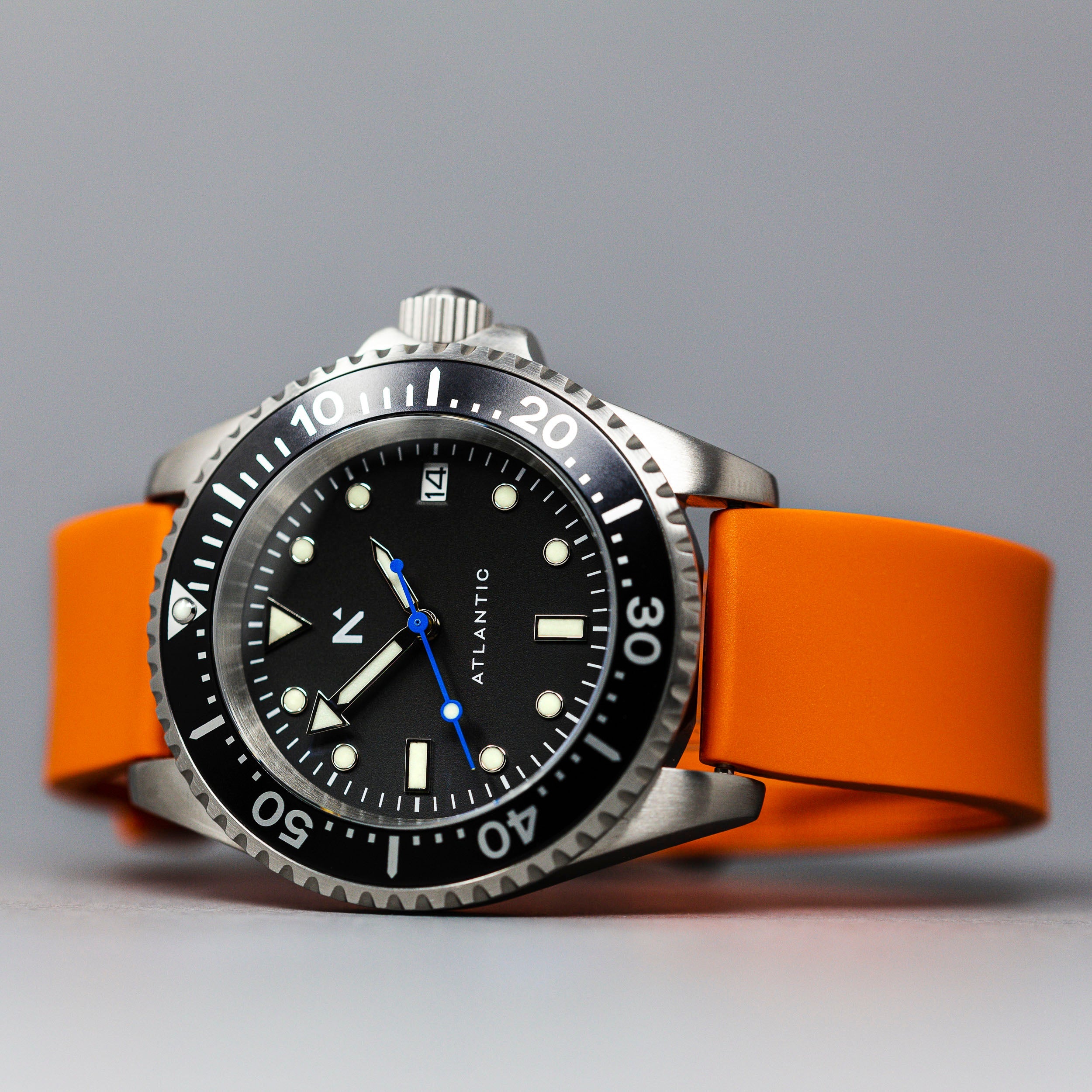 Rotate North Atlantic dive watch black dial with orange rubber strap