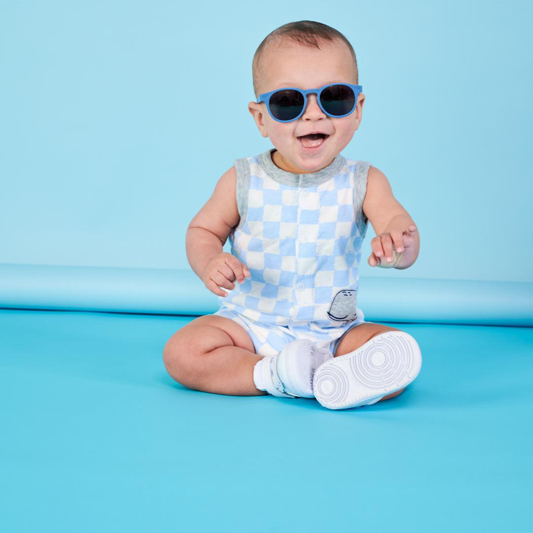 Babiators Eco Original Keyhole Pacific Blue sunglasses lifestyle image