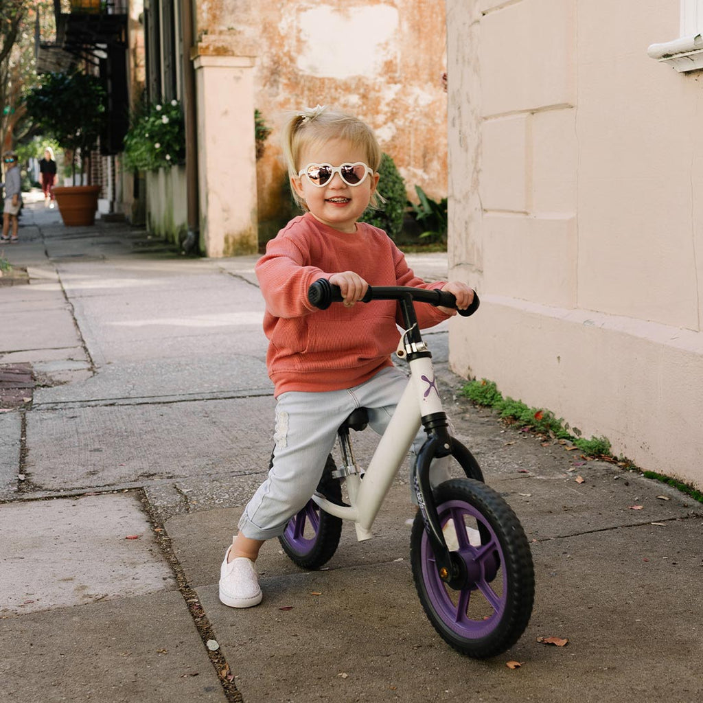 Babiators Polarised Heart Sweet Cream sunglasses child lifestyle image