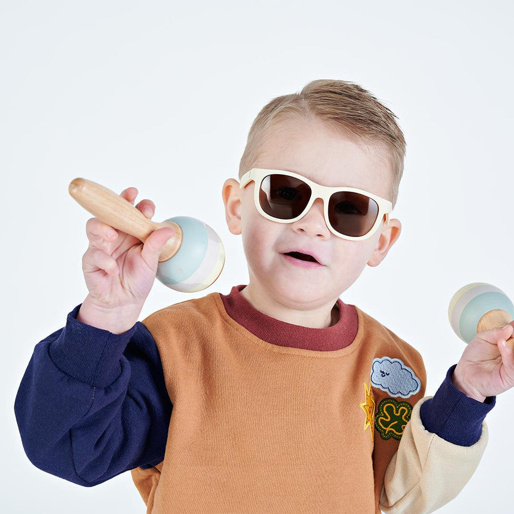 Babiators Original Navigator Sweet Cream sunglasses child lifestyle image