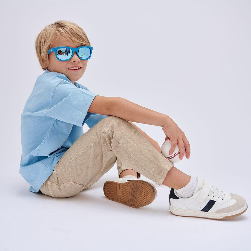 Babiators Polarised Navigator Midnight Blue sunglasses lifestyle image