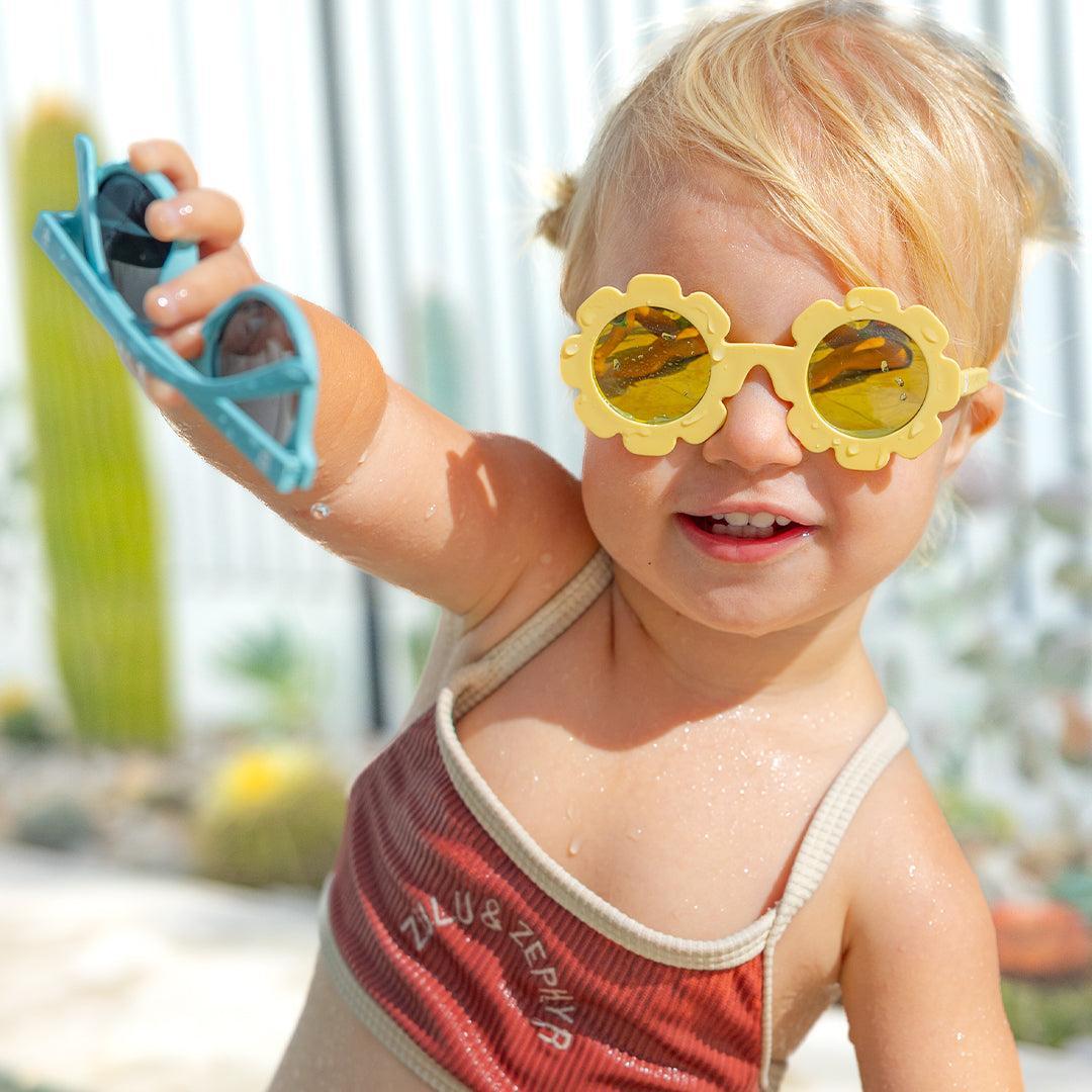 Babiators Polarised Flower Sun Ray sunglasses child lifestyle image