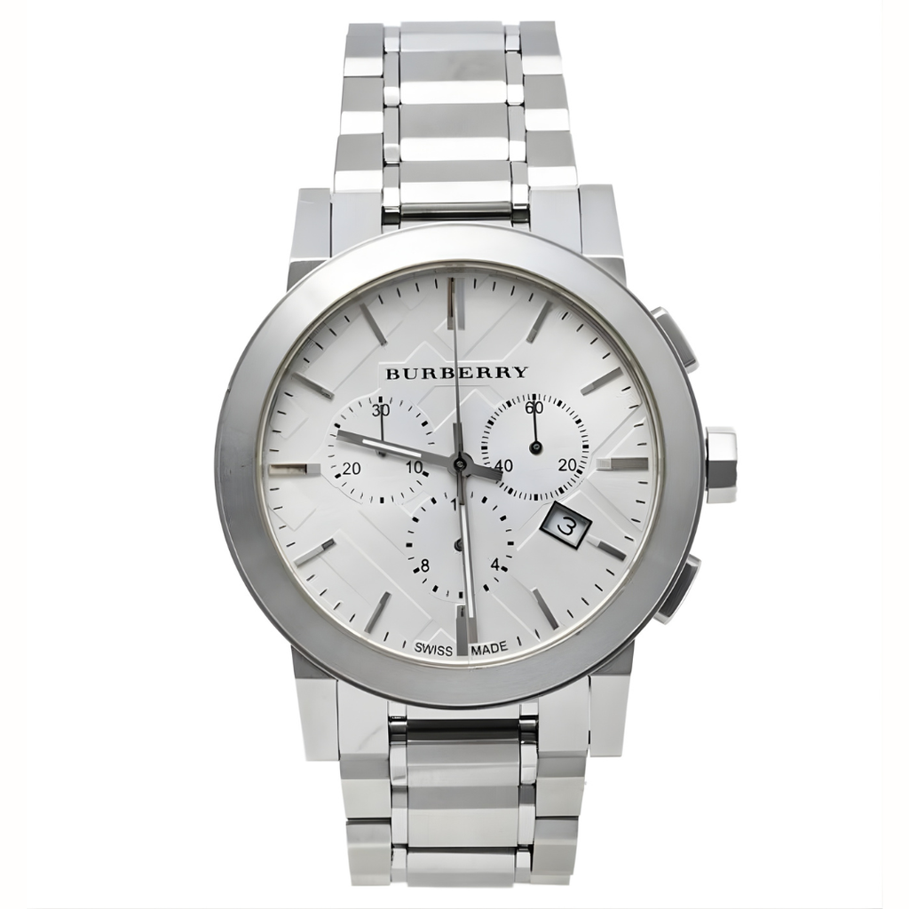 Burberry BU9350 The City silver chronograph dial close-up