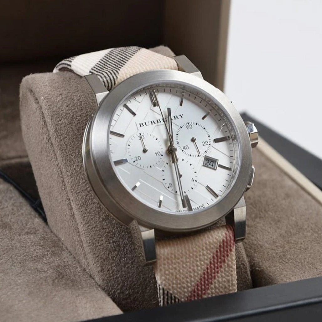Burberry BU9357 watch full set with box and documents