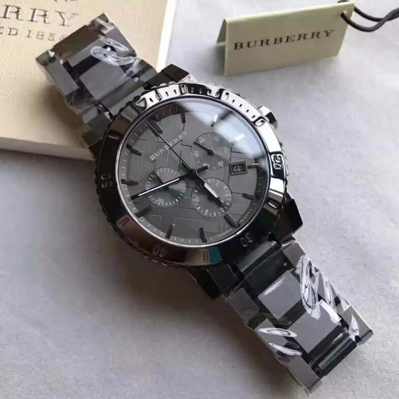 Burberry BU9381 grey stainless steel bracelet detail