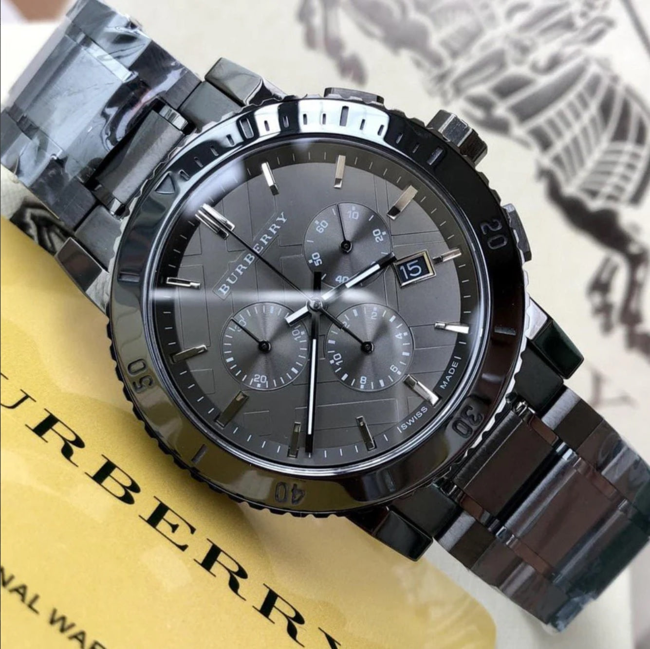 Burberry BU9381 men’s grey watch display shot